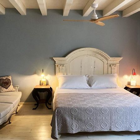 סואבה B&B Antique Maison מראה חיצוני תמונה