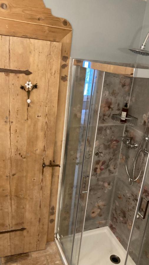 סואבה B&B Antique Maison מראה חיצוני תמונה