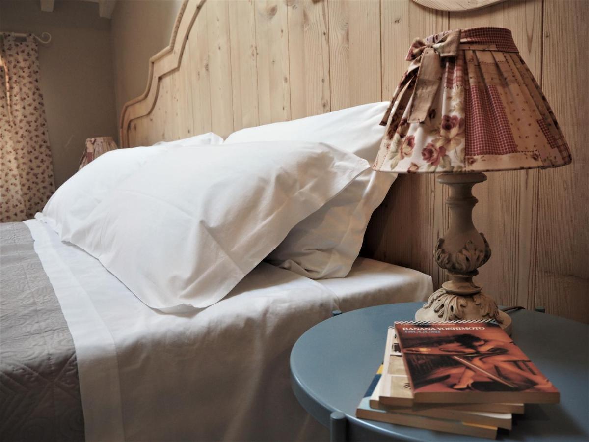 סואבה B&B Antique Maison מראה חיצוני תמונה