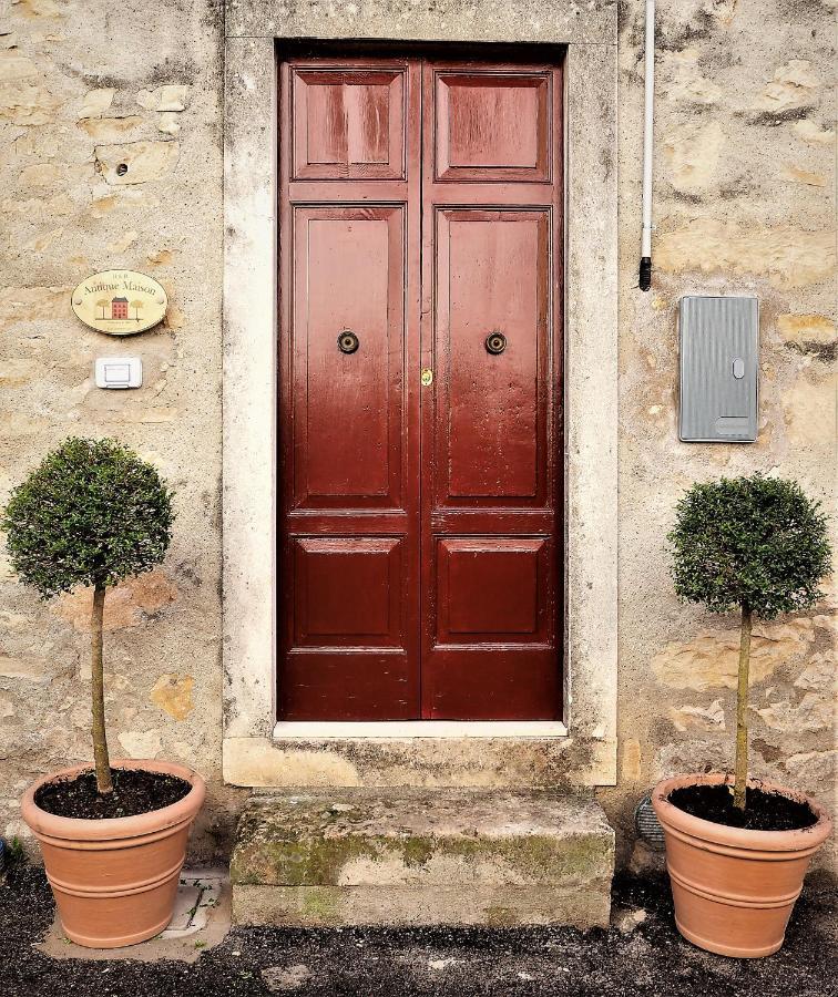 סואבה B&B Antique Maison מראה חיצוני תמונה
